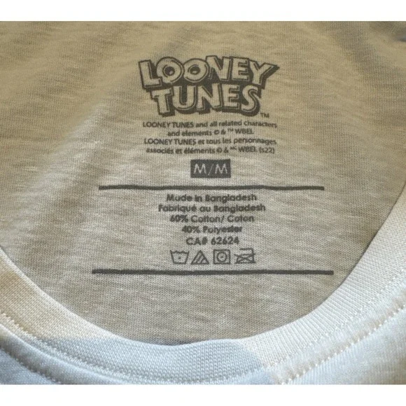 Looney Tunes cream Medium T shirt Crew Neck Tweety Bird & rose cartoon - Picture 3 of 4